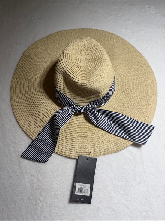 Jones New York Accessories - Jones New York Wide Brim Straw Sun Hat with Navy-White Stripe Band